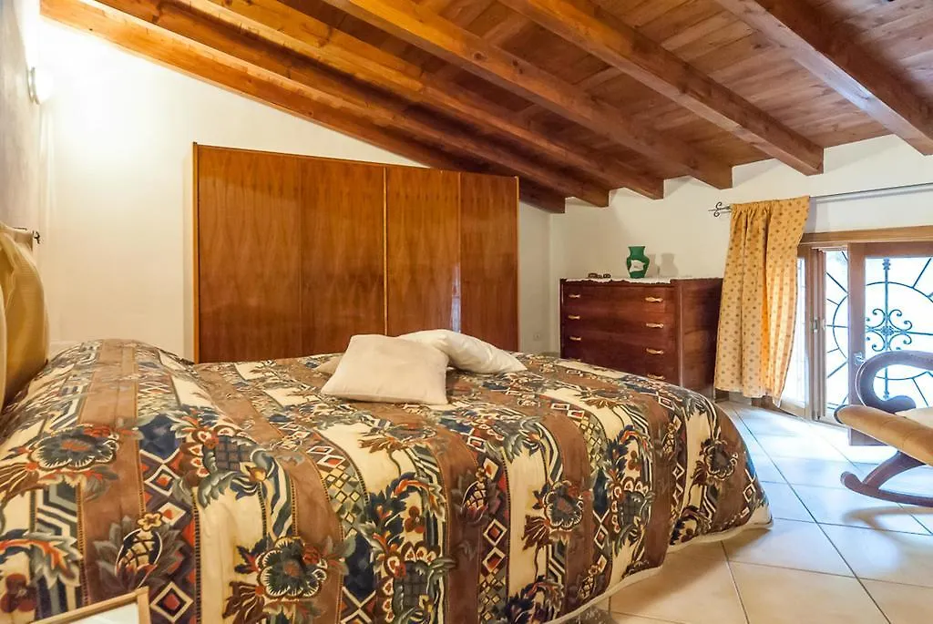 Casa Luigia Apartment Isolabona Italy